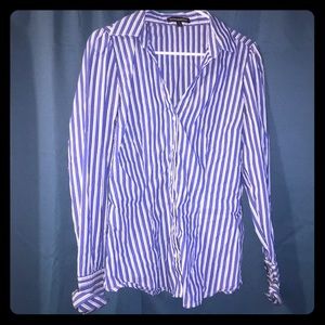 Express Design Studio women’s button-down shirt